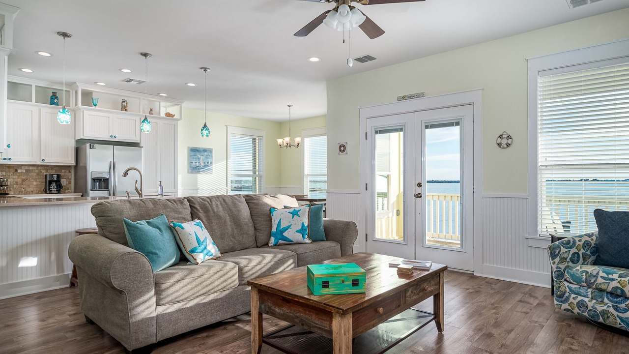 Photo of Livingroom in Rockport