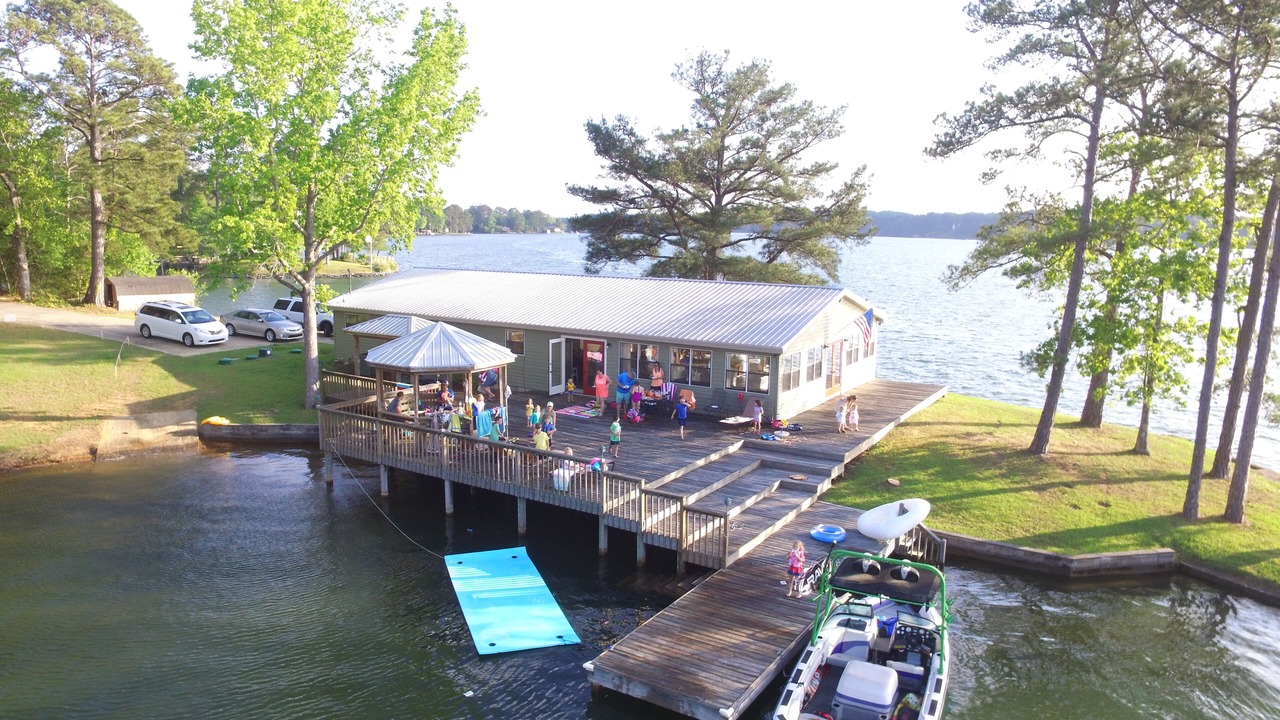 Photo of Others in Dadeville