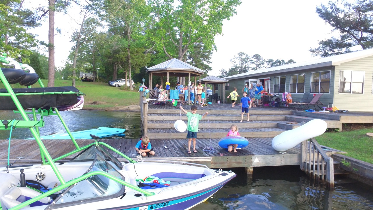 Photo of Others in Dadeville