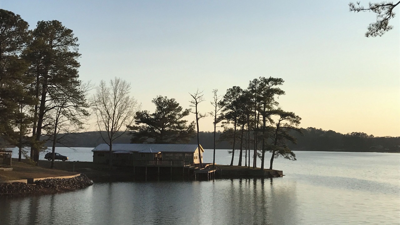 Photo of Others in Dadeville
