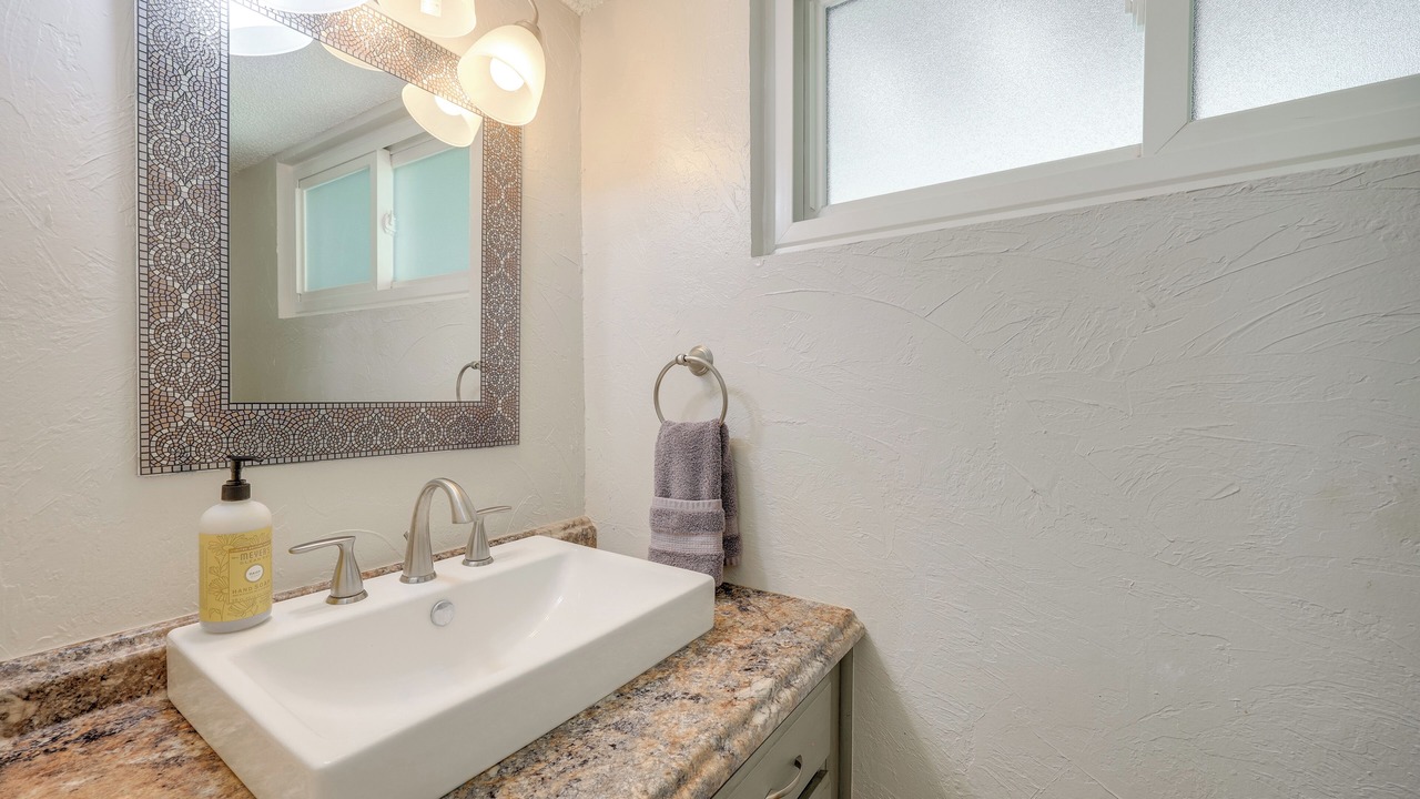 Photo of Bathroom in Live Oak