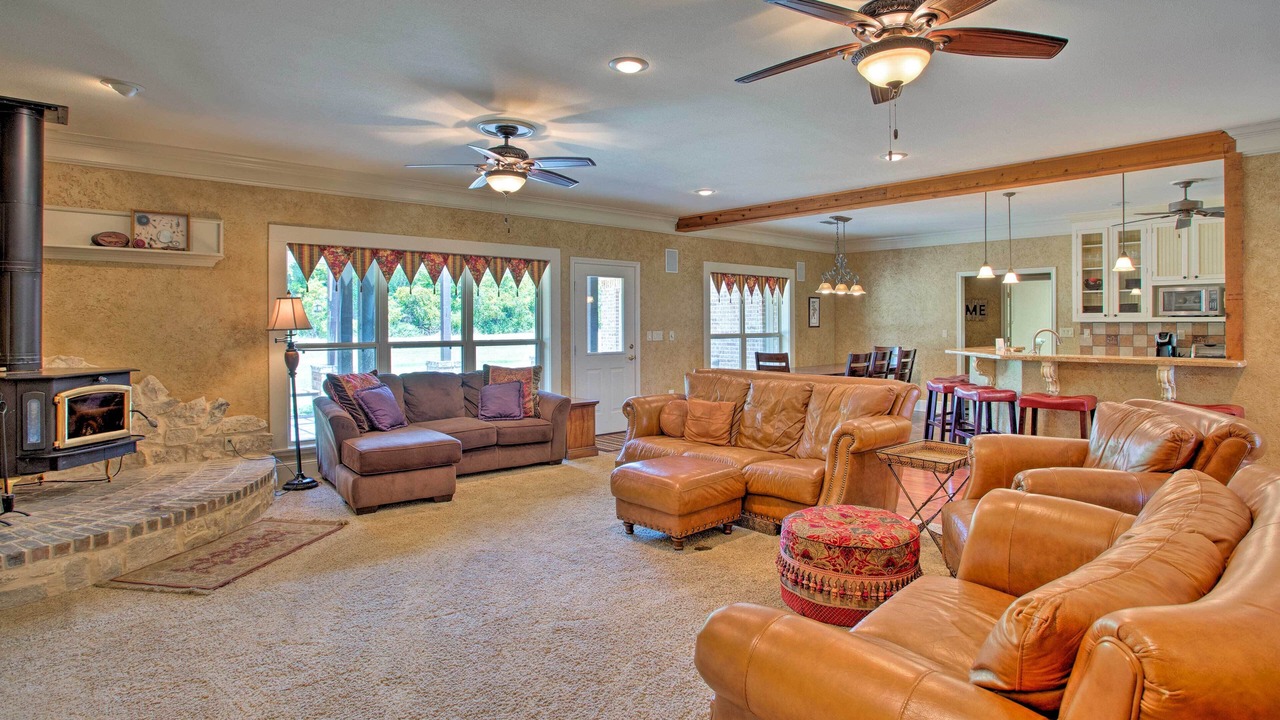 Photo of Bedroom in Lindale