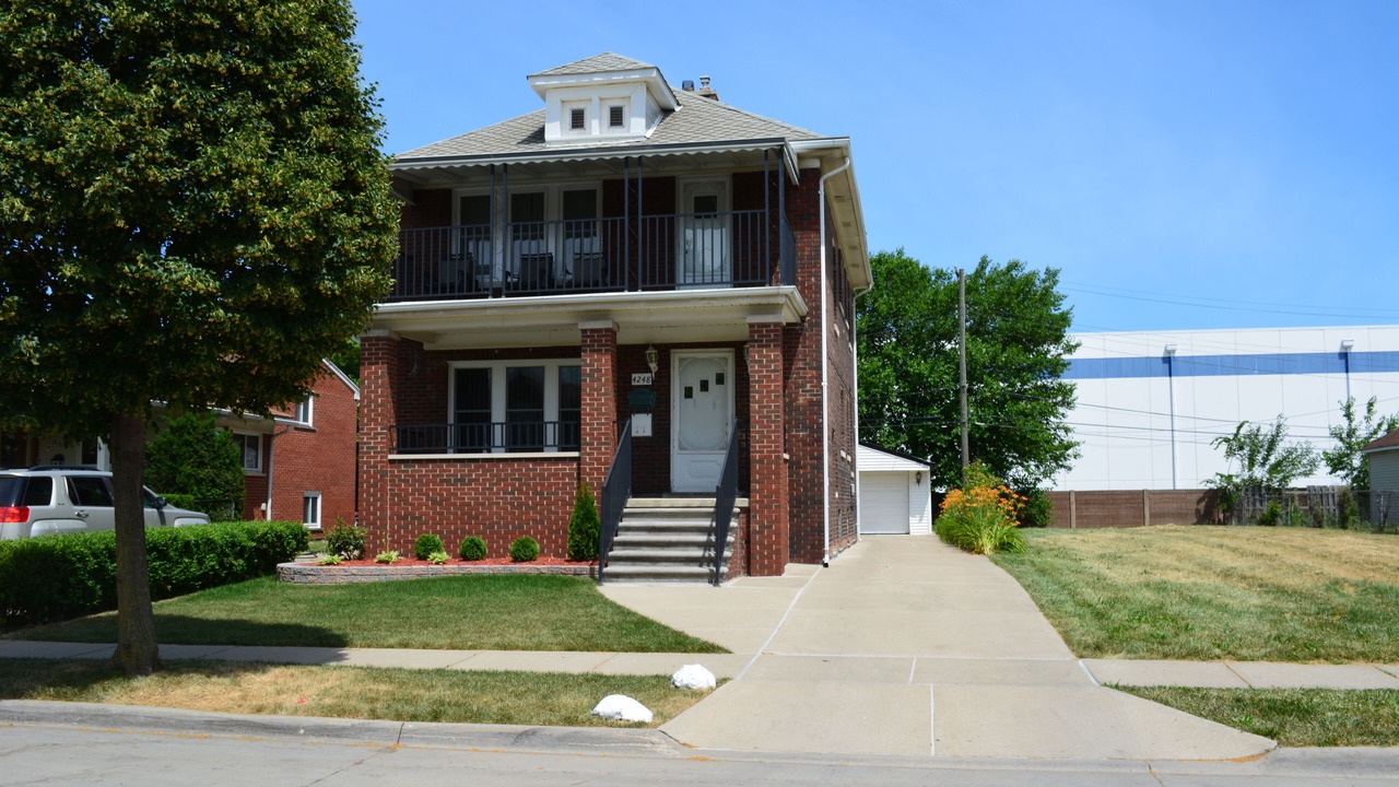Photo of Outdoor in Dearborn