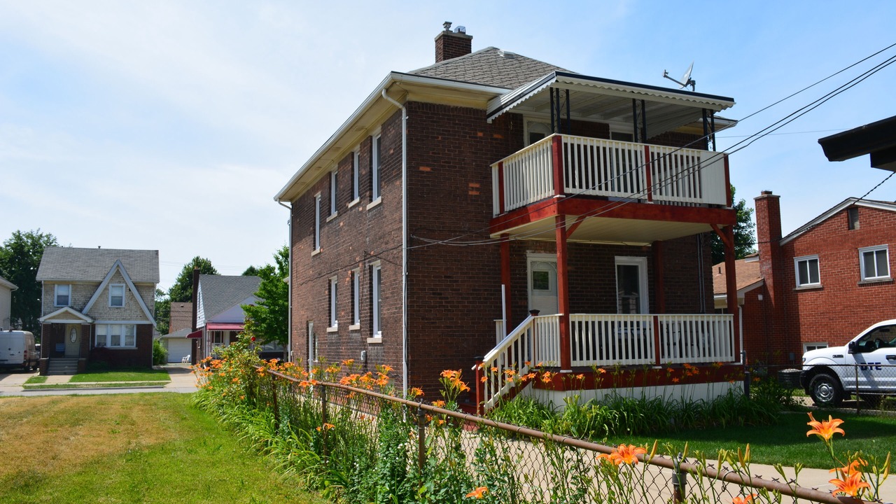 Photo of Outdoor in Dearborn