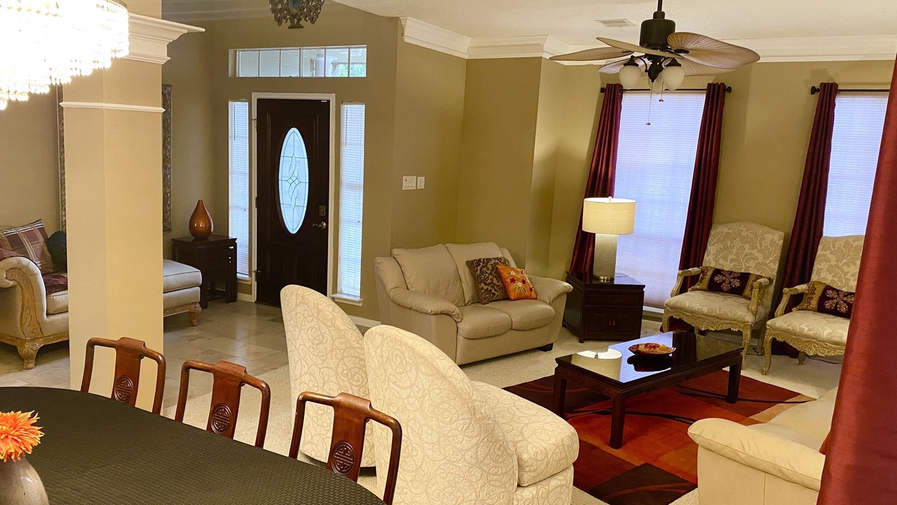 Photo of Livingroom in Clear Lake