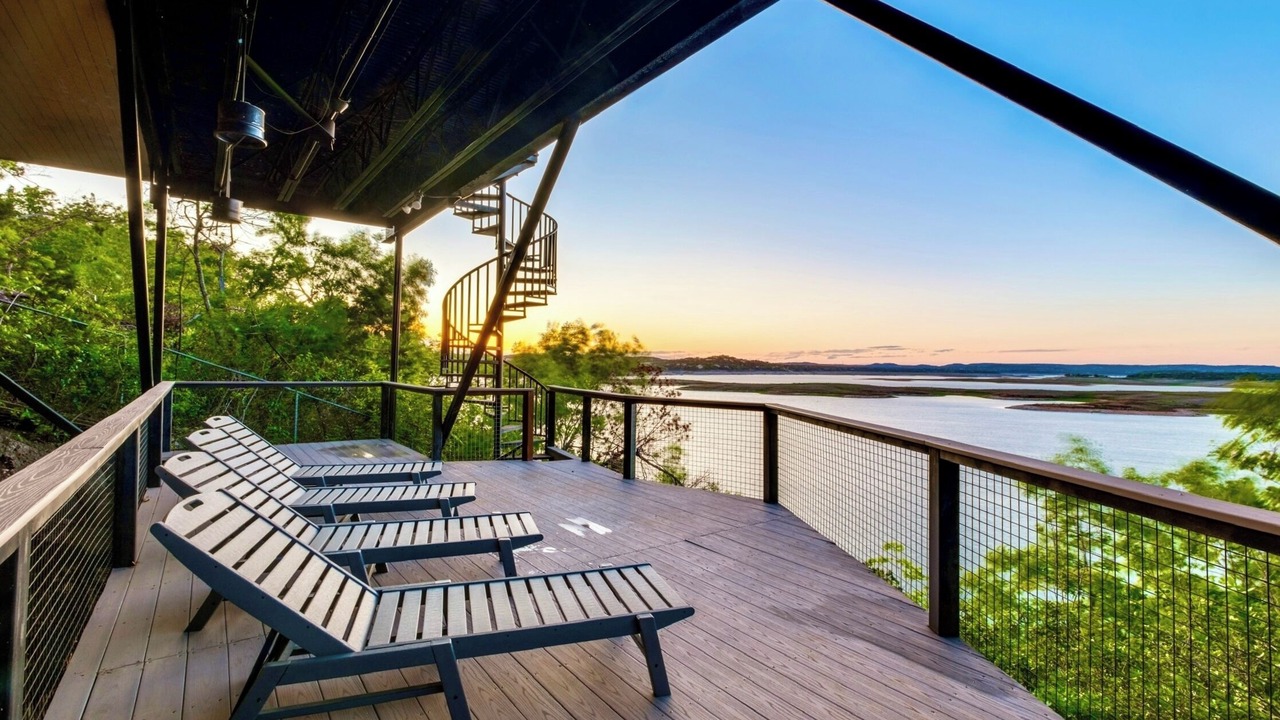 Photo of Outdoor in Hughes Park Lake