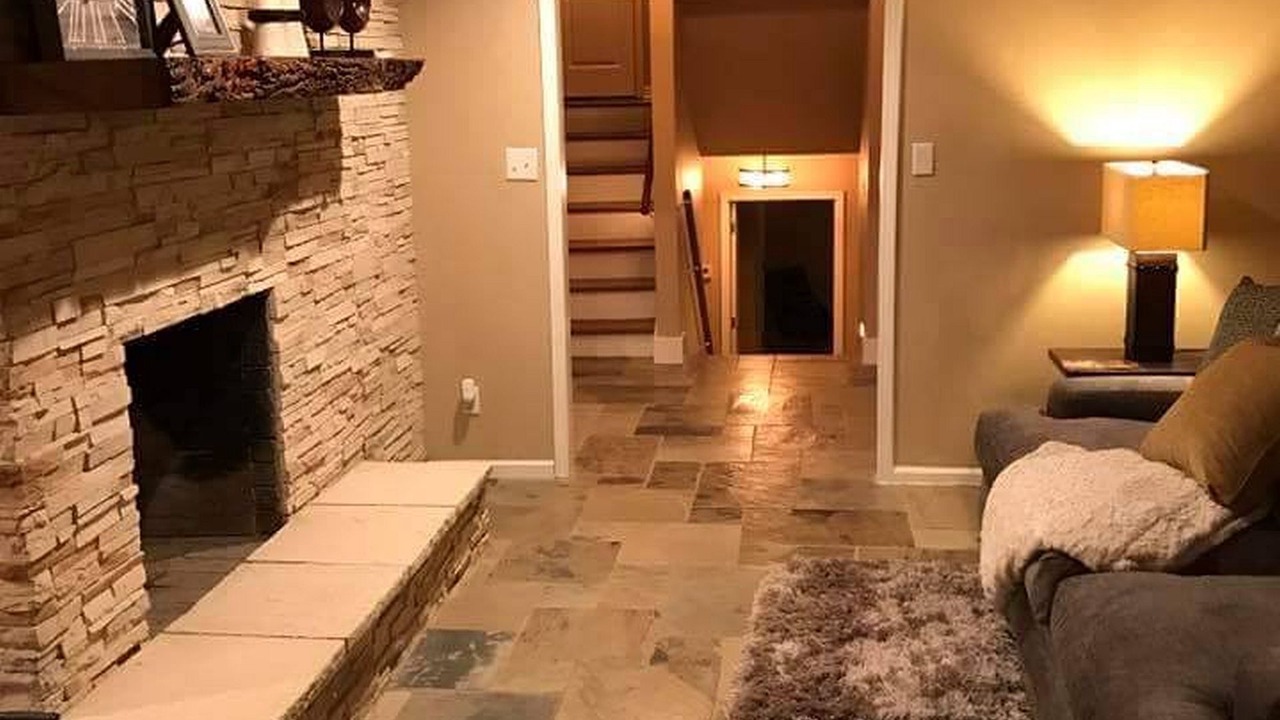 Photo of Livingroom in Grambling