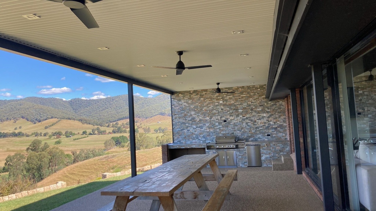 Photo of Outdoor in Rosewhite