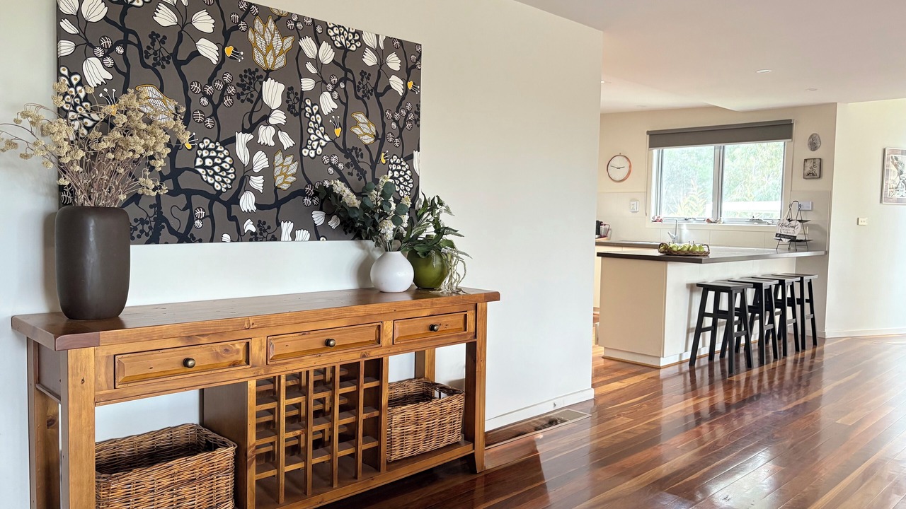 Photo of Others in Hepburn