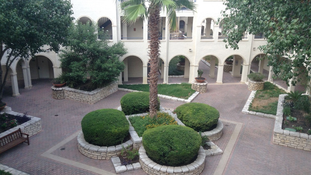 Photo of Outdoor in Highland Lake Estates