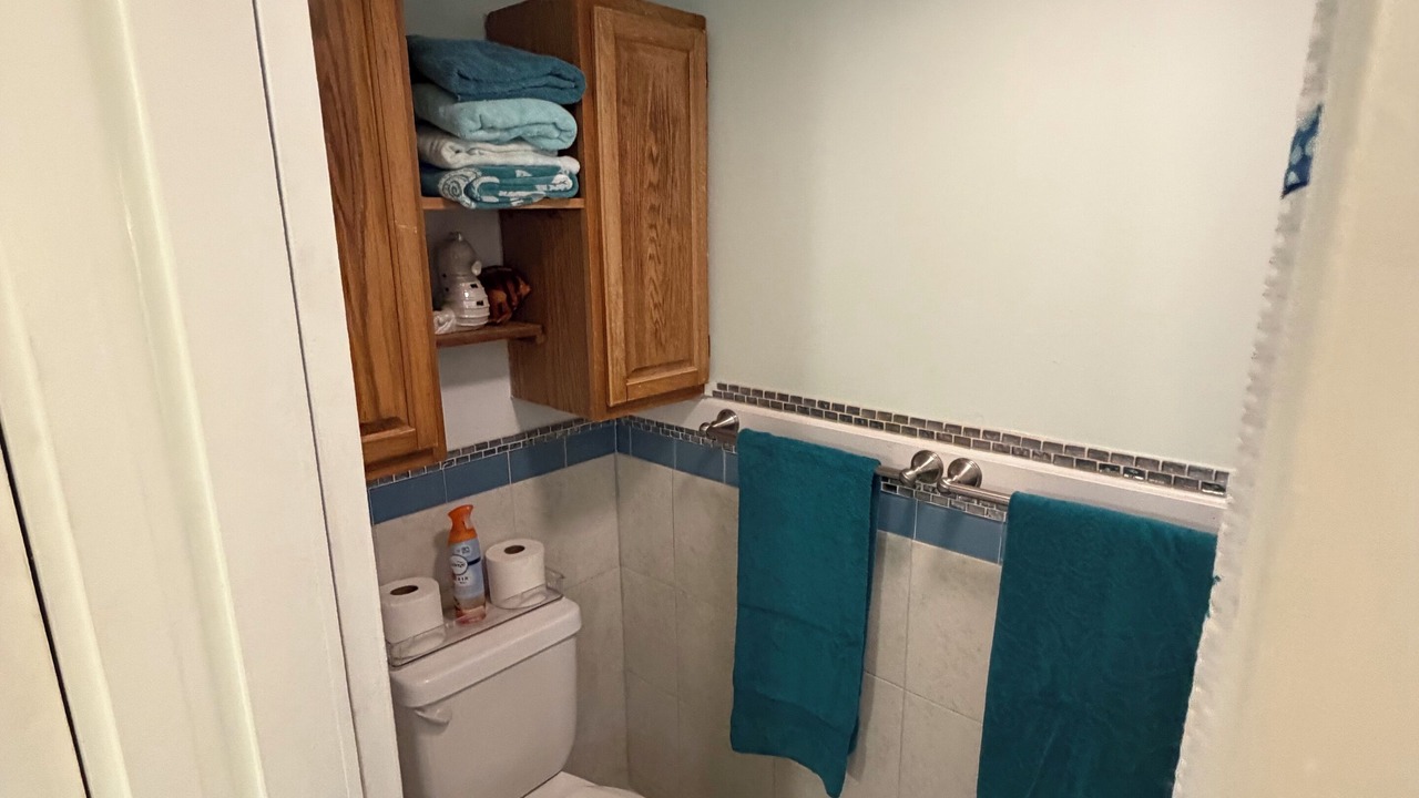 Photo of Bathroom in Punaluu