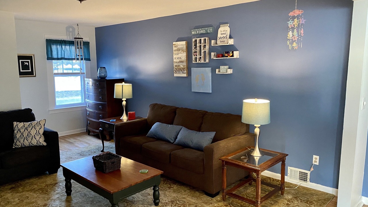 Photo of Livingroom in Milford