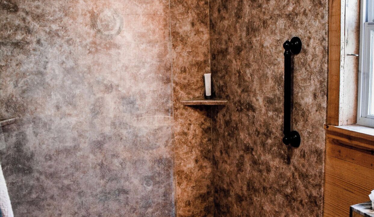 Photo of Bathroom in Norman