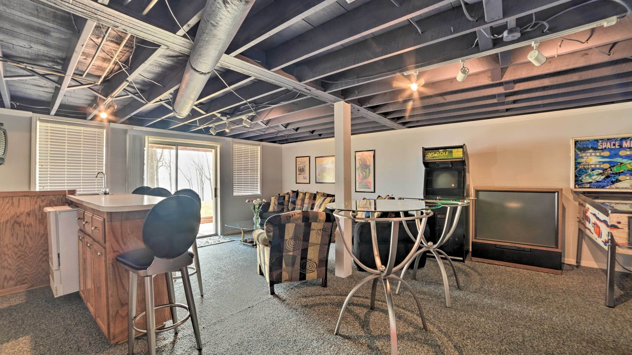 Photo of Bedroom in Springville