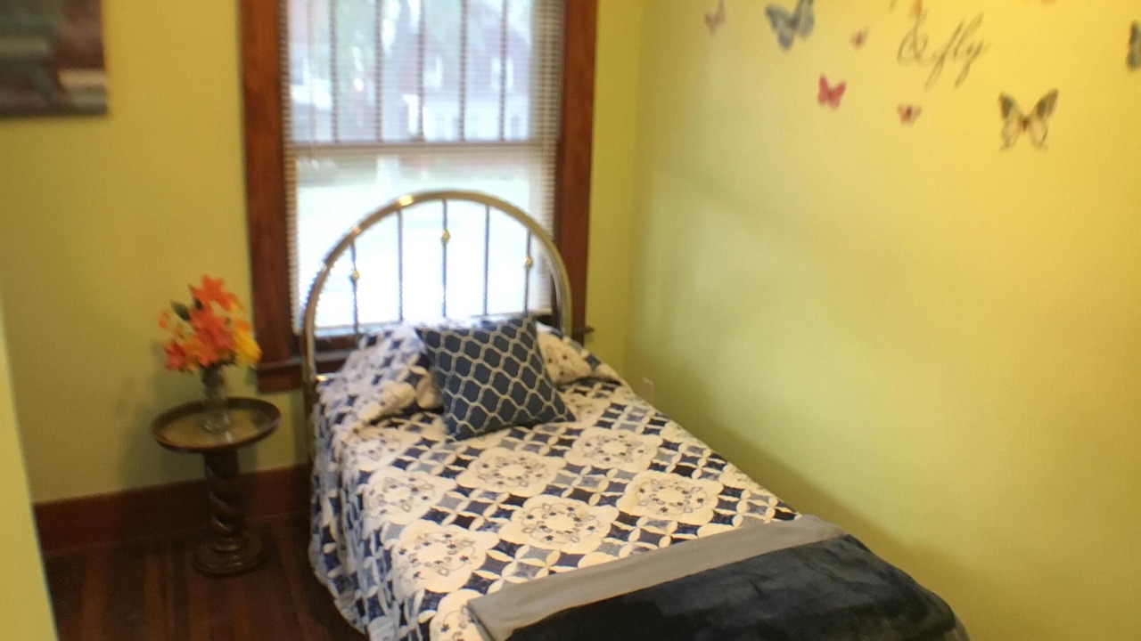 Photo of Bedroom in Niagara Falls