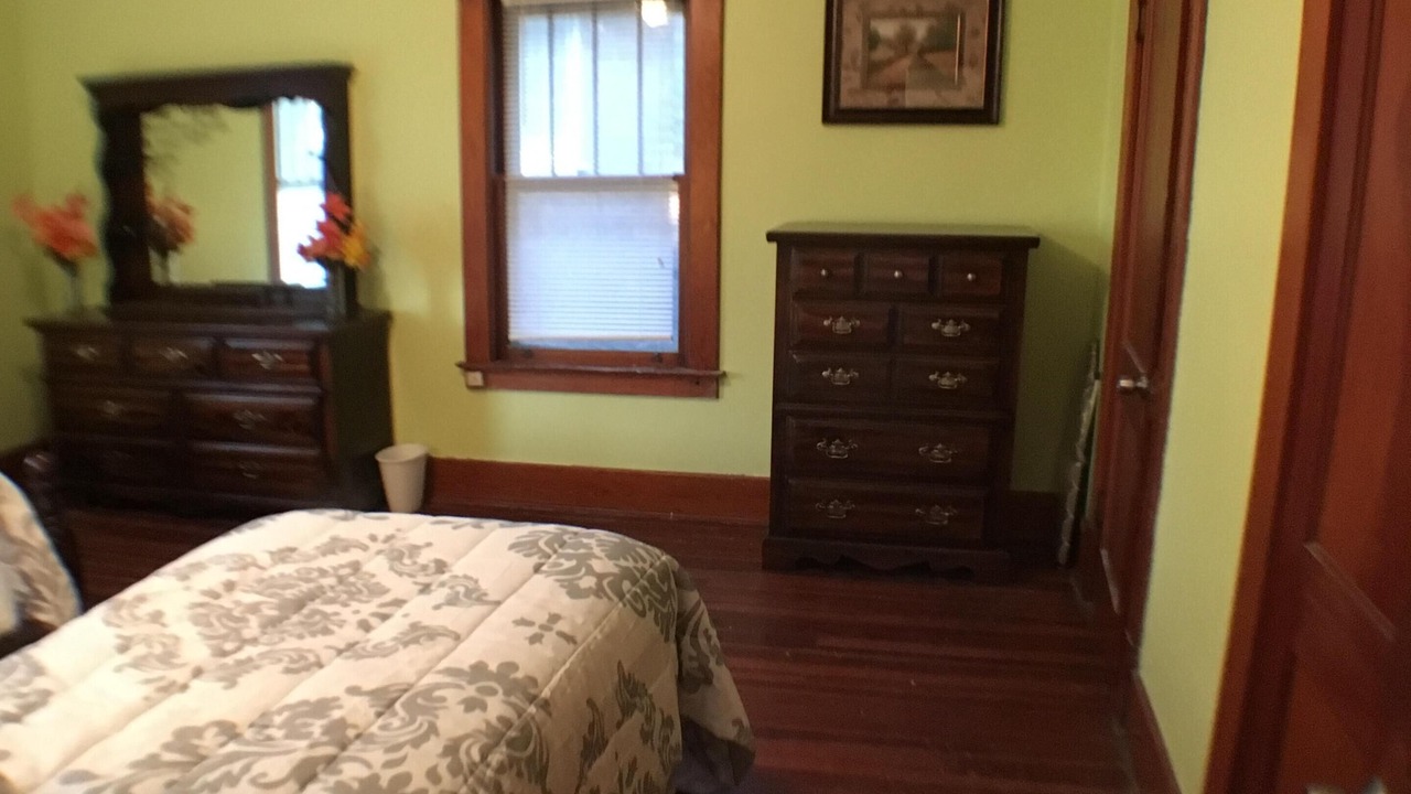 Photo of Bedroom in Niagara Falls