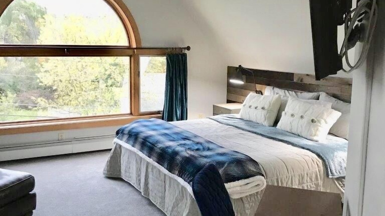 Photo of Others in Middlebury