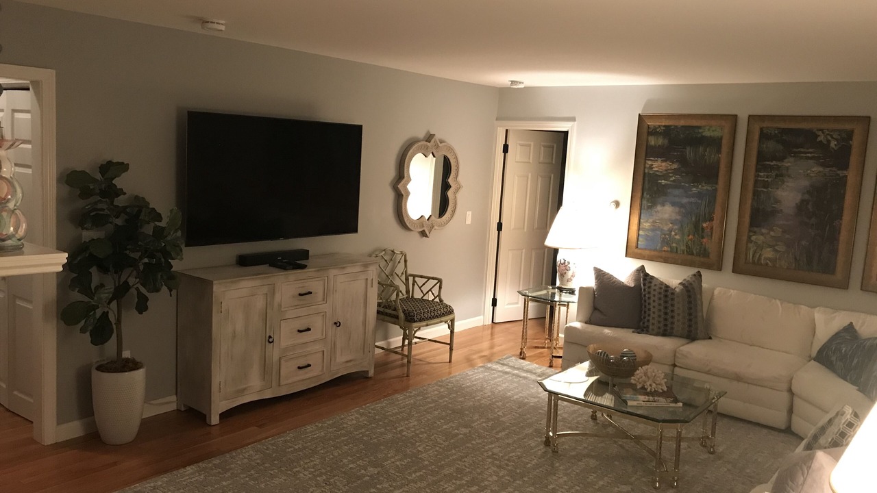Photo of Livingroom in Osterville