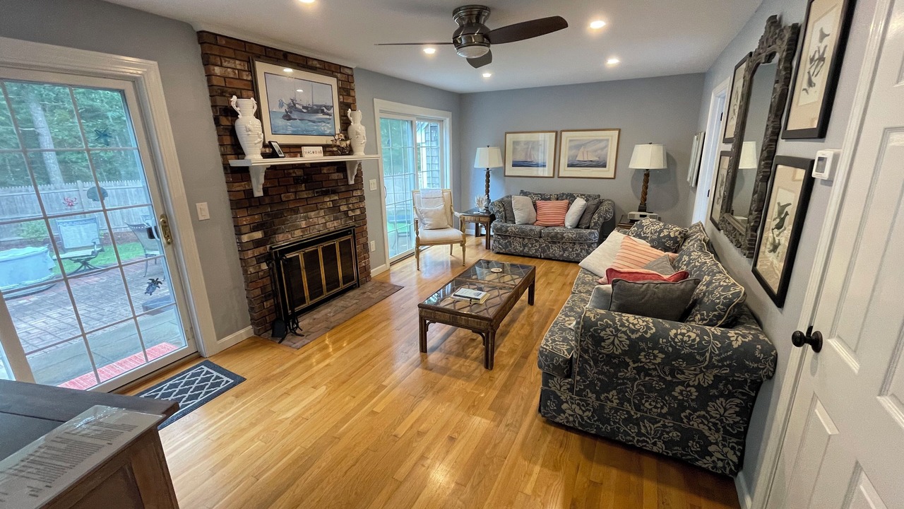 Photo of Livingroom in Osterville