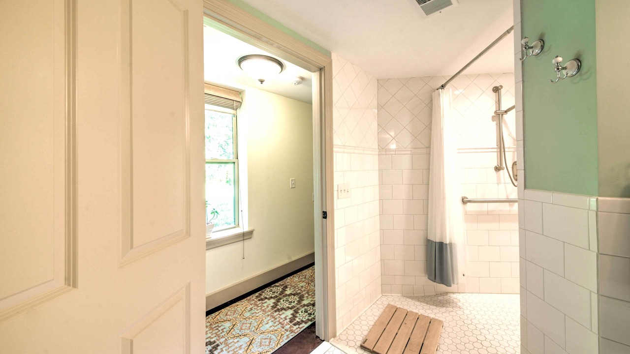Photo of Bathroom in Augusta