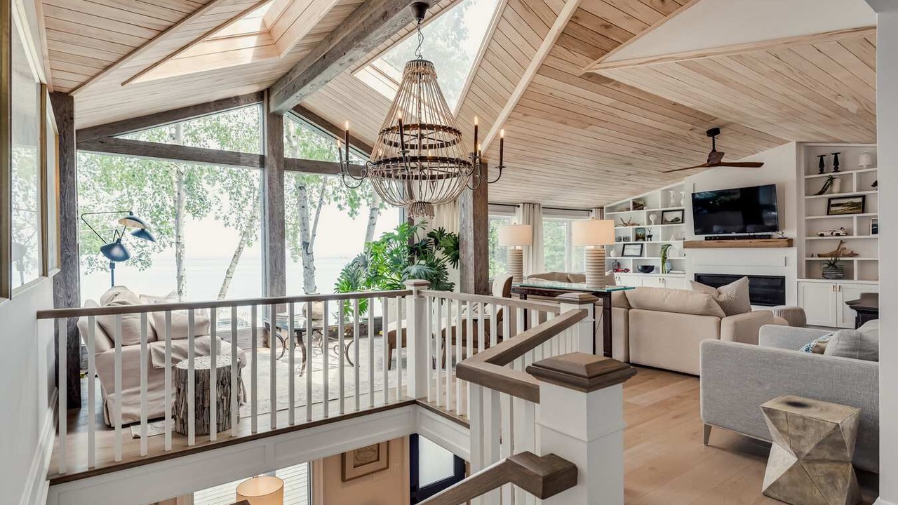 Photo of Livingroom in Innisfil