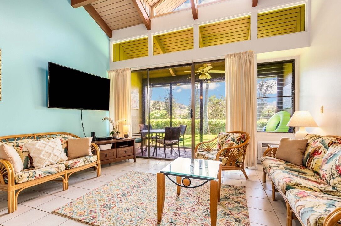 Photo of Livingroom in Kahuku