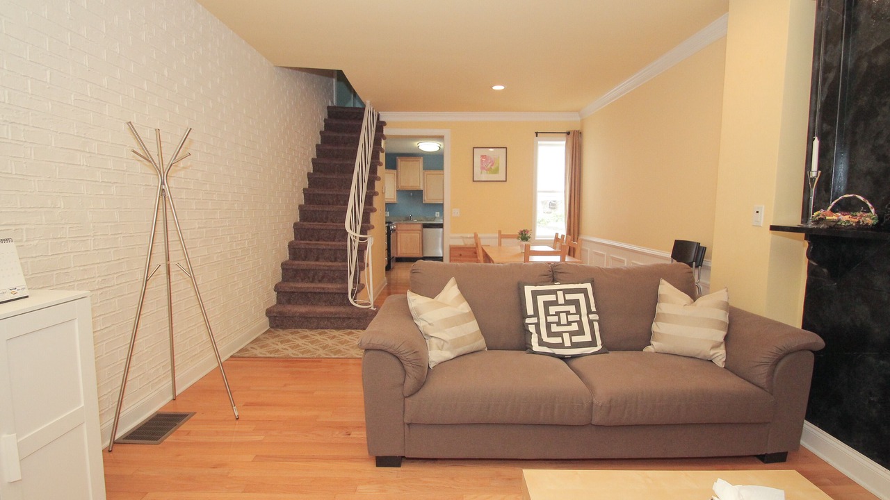 Photo of Livingroom in Brewerytown