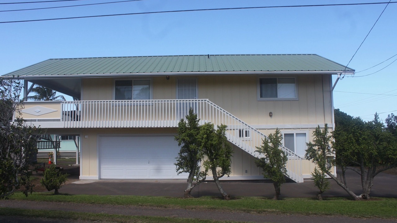 Photo of Others in Hawi