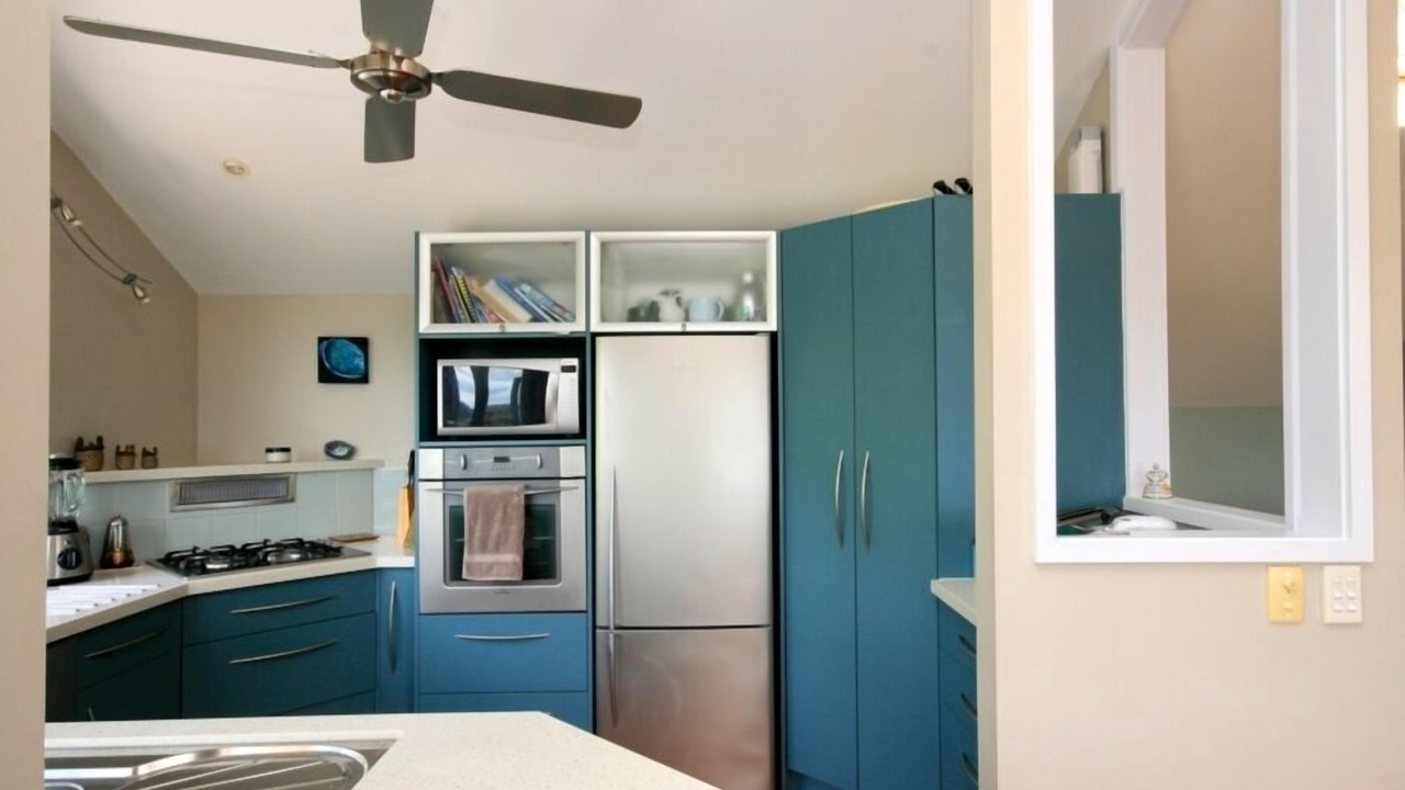 Photo of Others in Russell