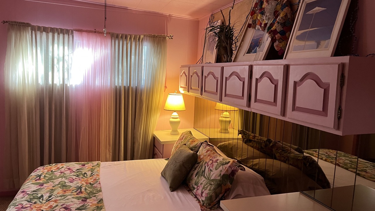 Photo of Bedroom in Canyon Lake