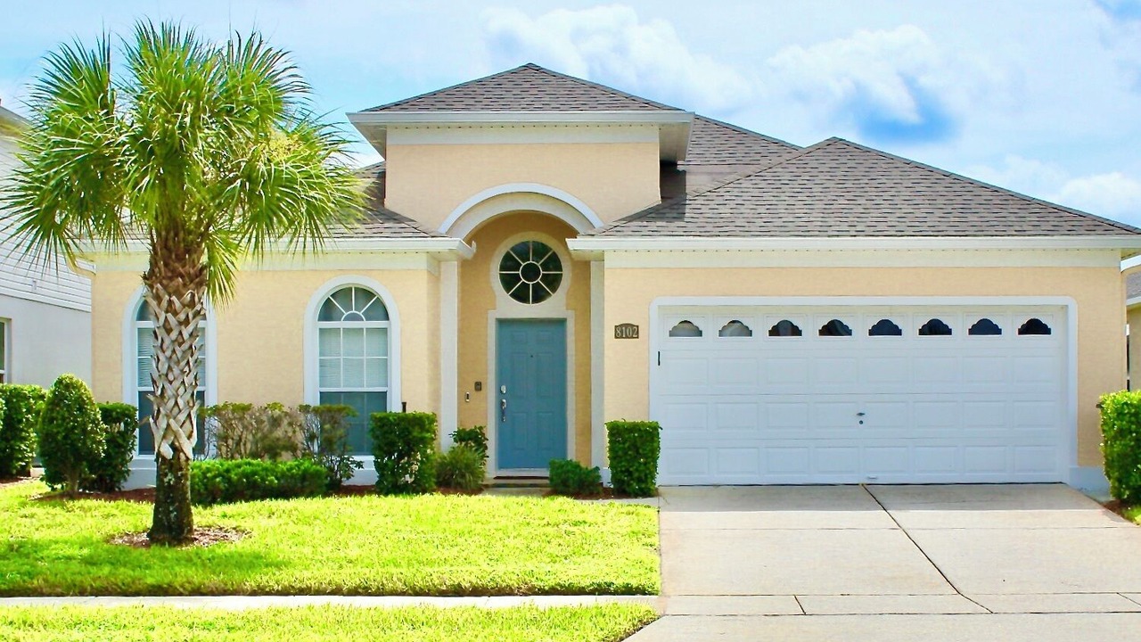 Photo of Others in Windsor Palms