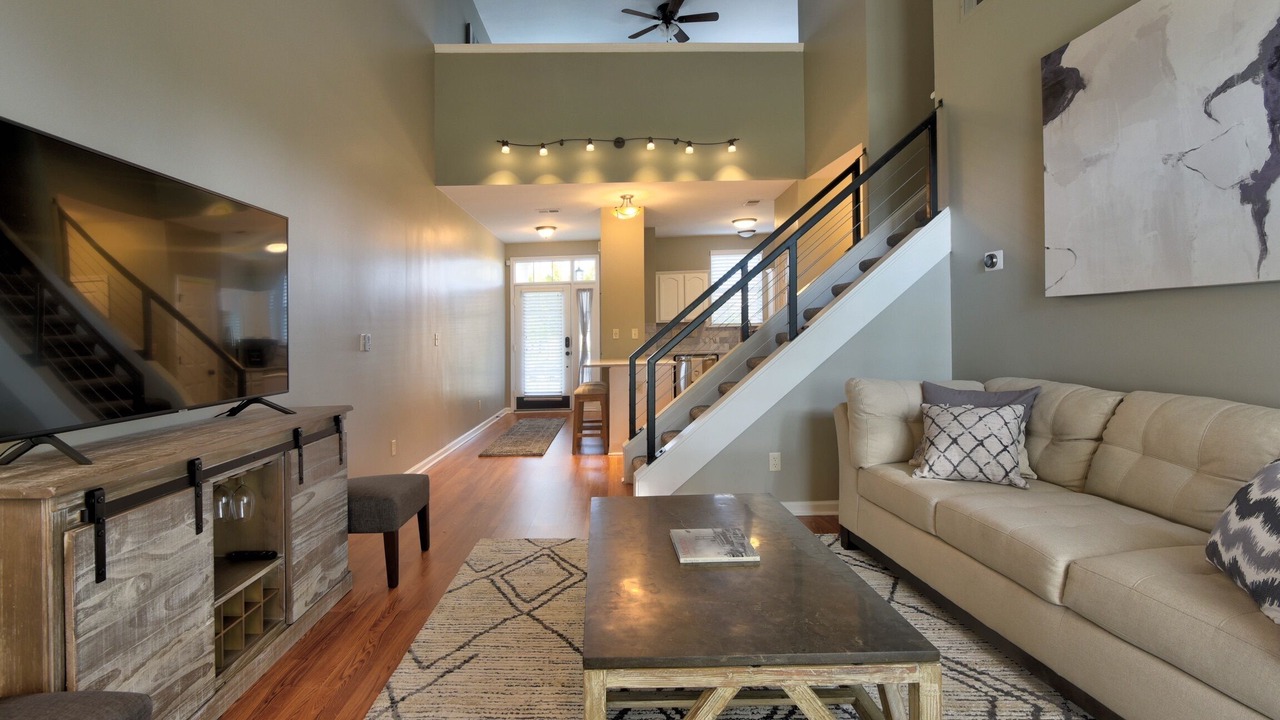 Photo of Livingroom in Uptown