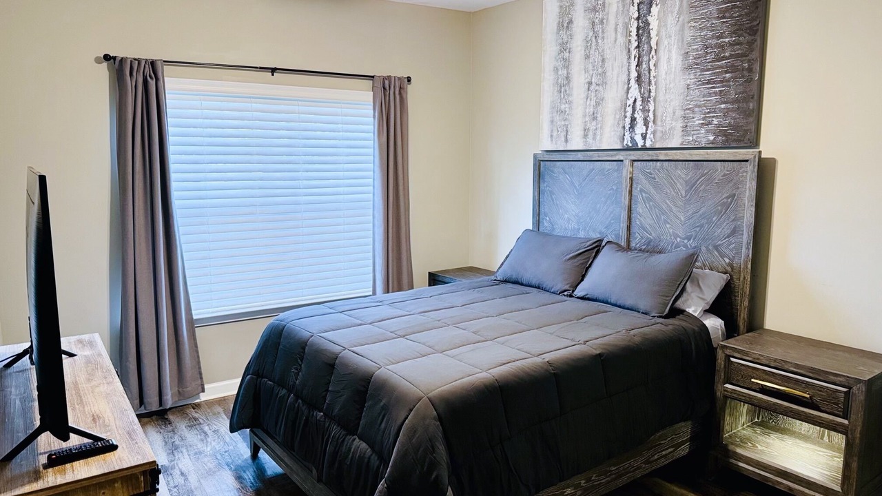 Photo of Bedroom in Uptown