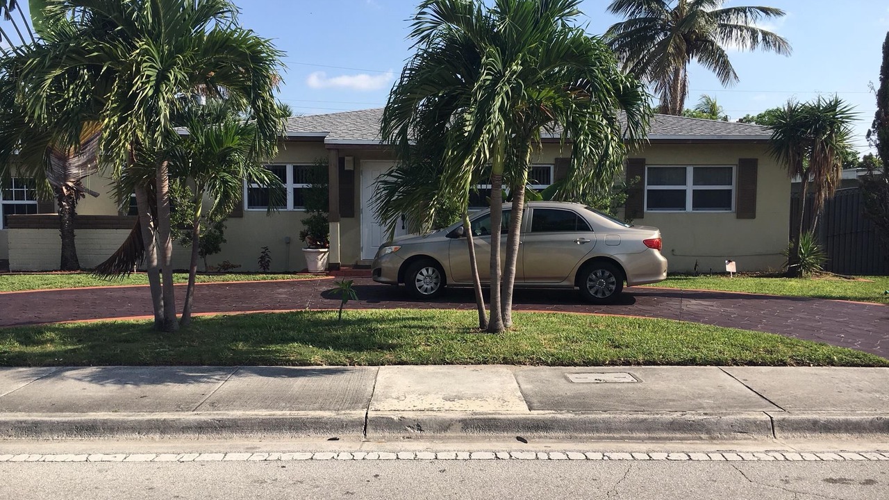 Photo of Others in North Miami