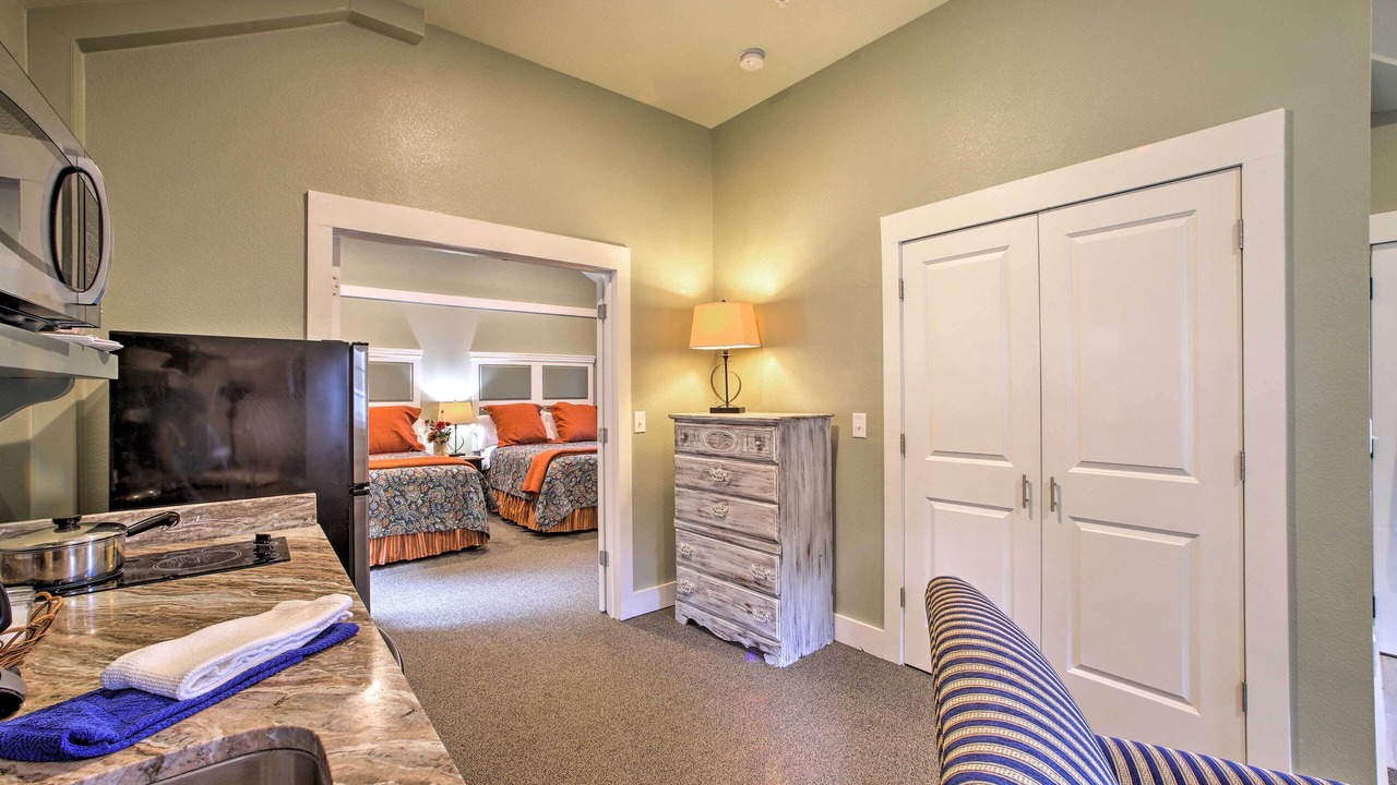 Photo of Bedroom in Downtown Branson