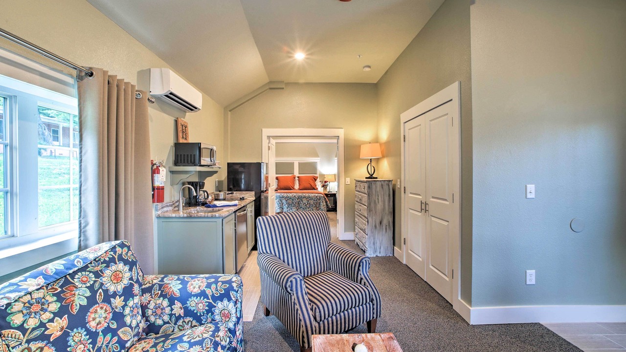 Photo of Livingroom in Downtown Branson