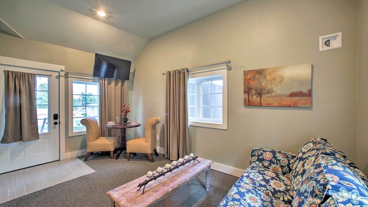 Photo of Bedroom in Downtown Branson