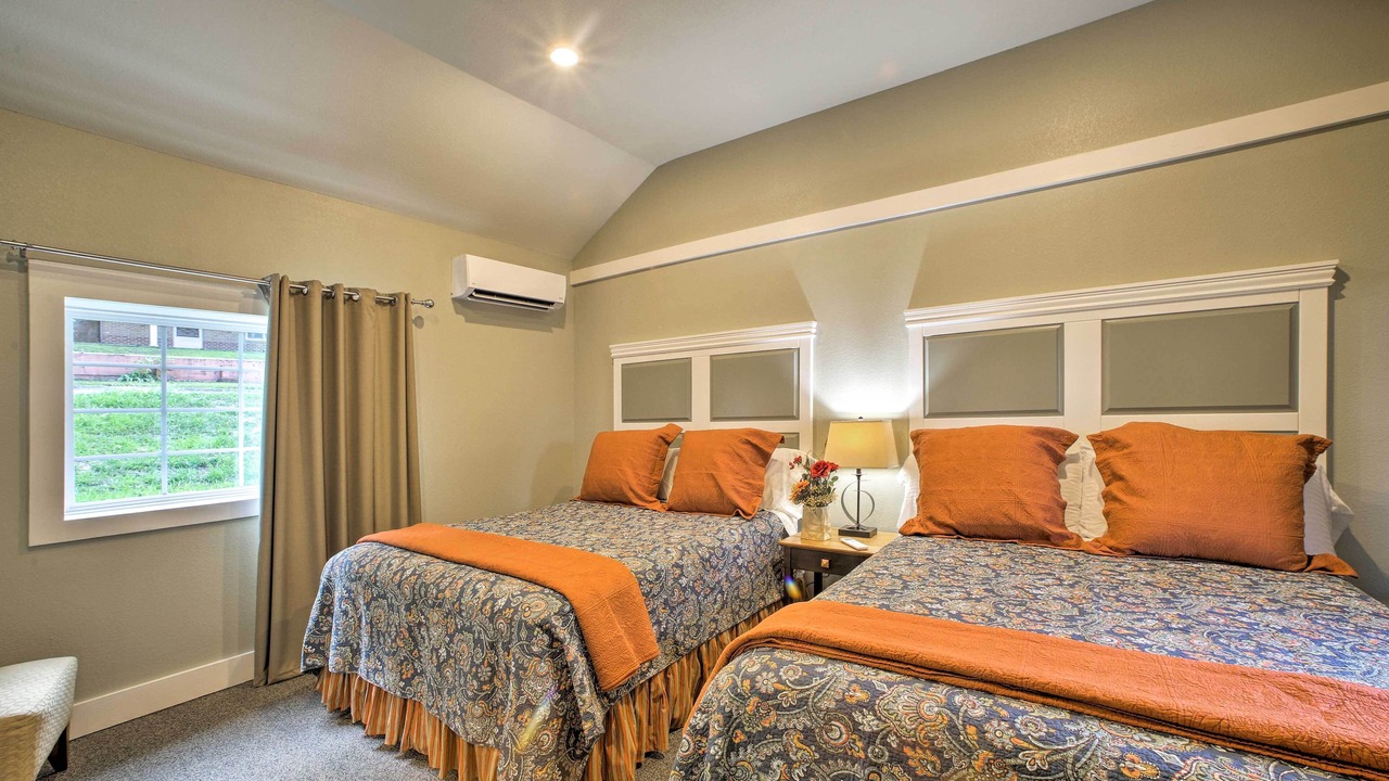 Photo of Bedroom in Downtown Branson