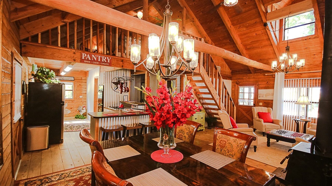 Photo of Livingroom in Tyler