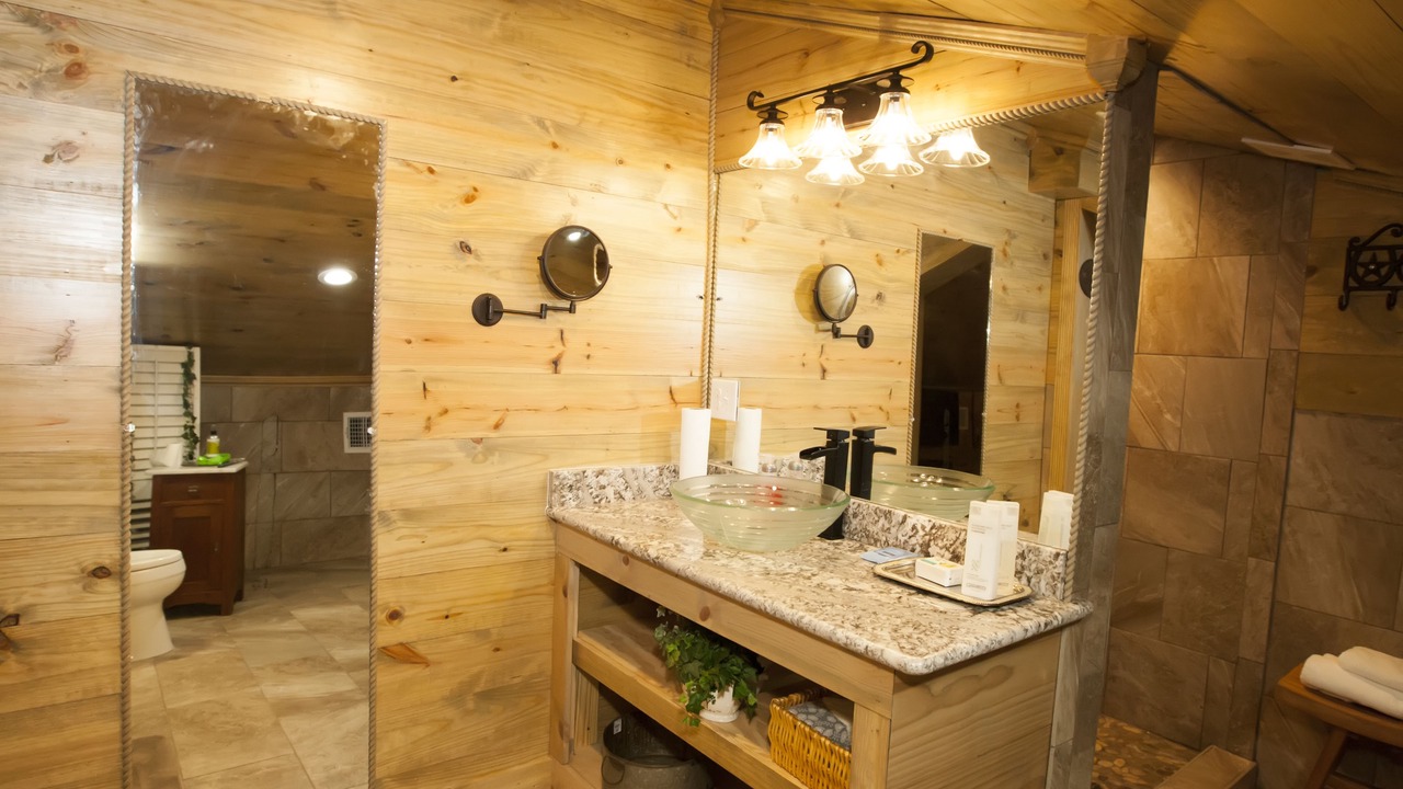 Photo of Bathroom in Tyler