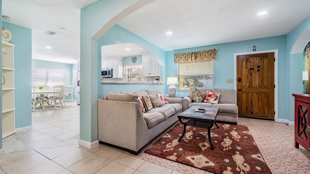 Photo of Livingroom in Old Seminole Heights