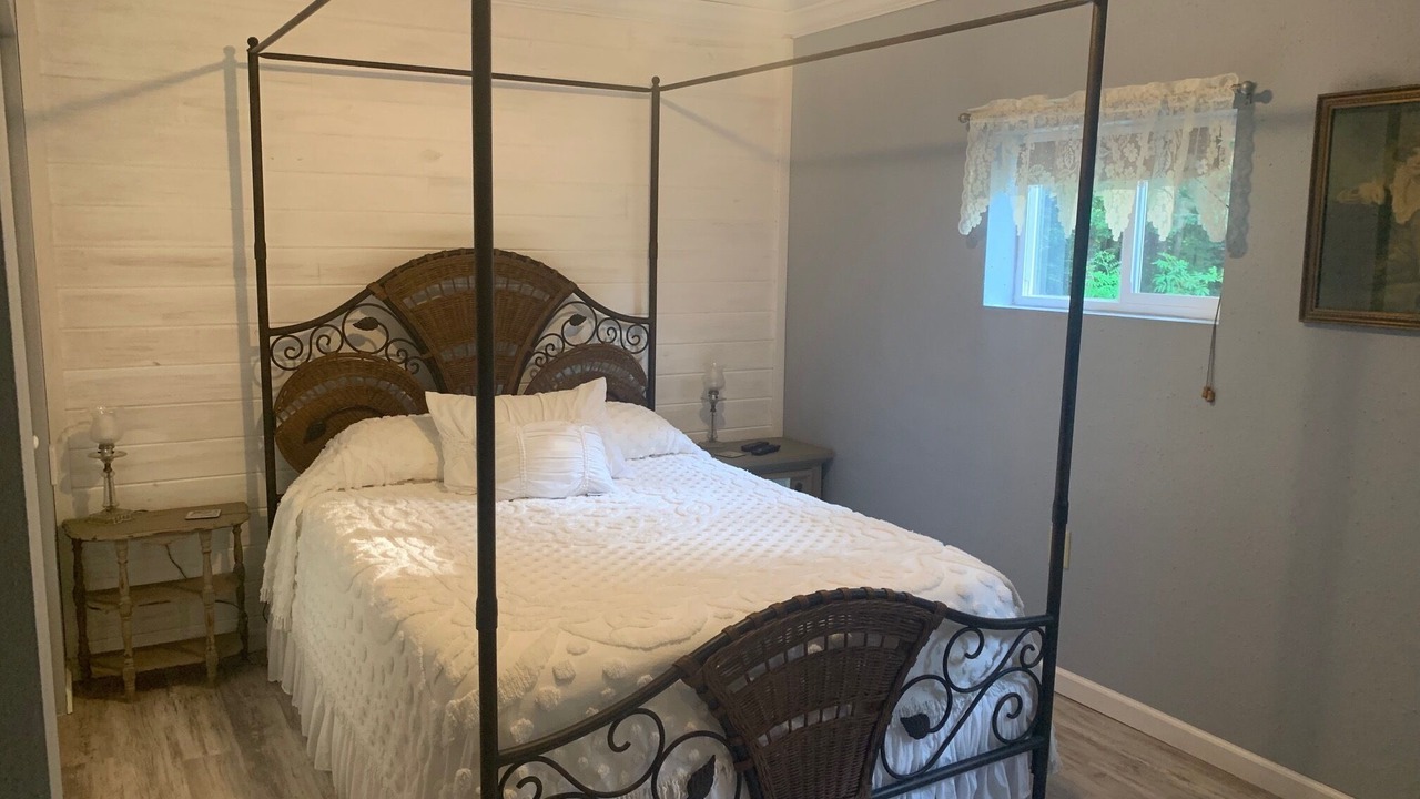 Photo of Bedroom in Tallahassee