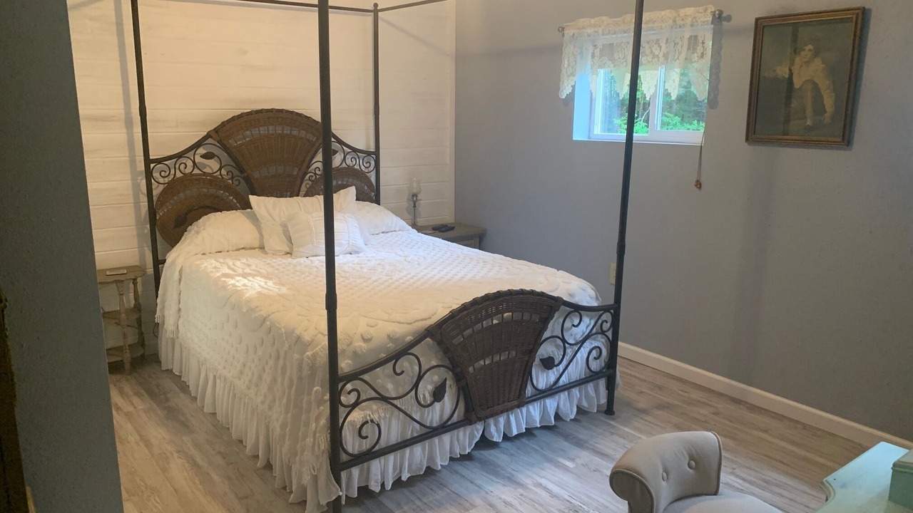 Photo of Bedroom in Tallahassee