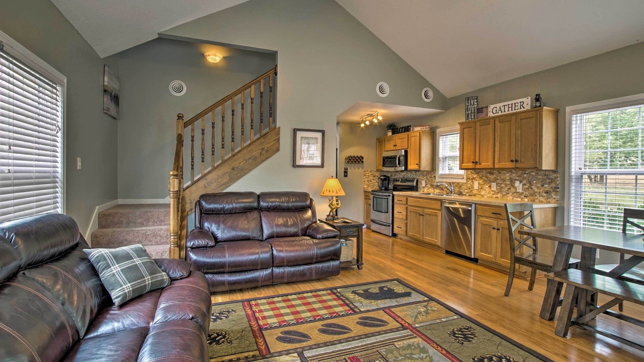 Photo of Livingroom in West Shore