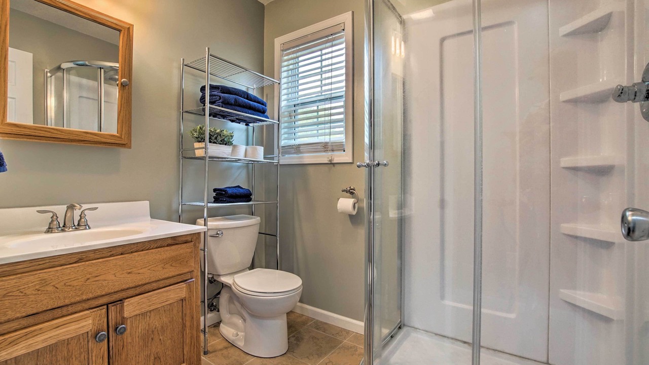 Photo of Bathroom in West Shore