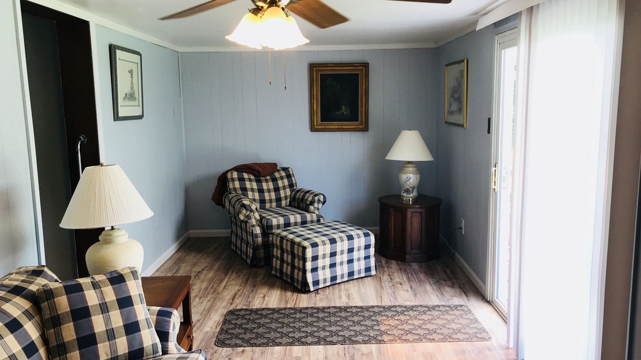 Photo of Bedroom in Esmont