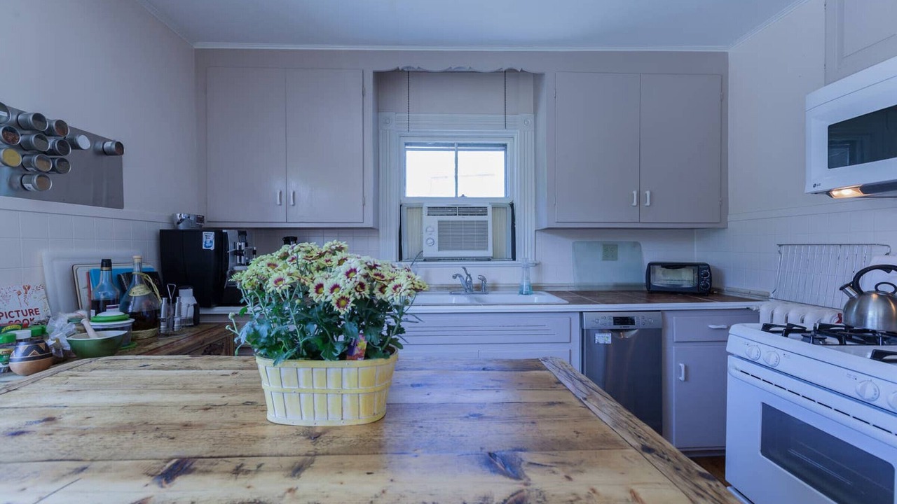 Photo of Kitchen in West Cambridge