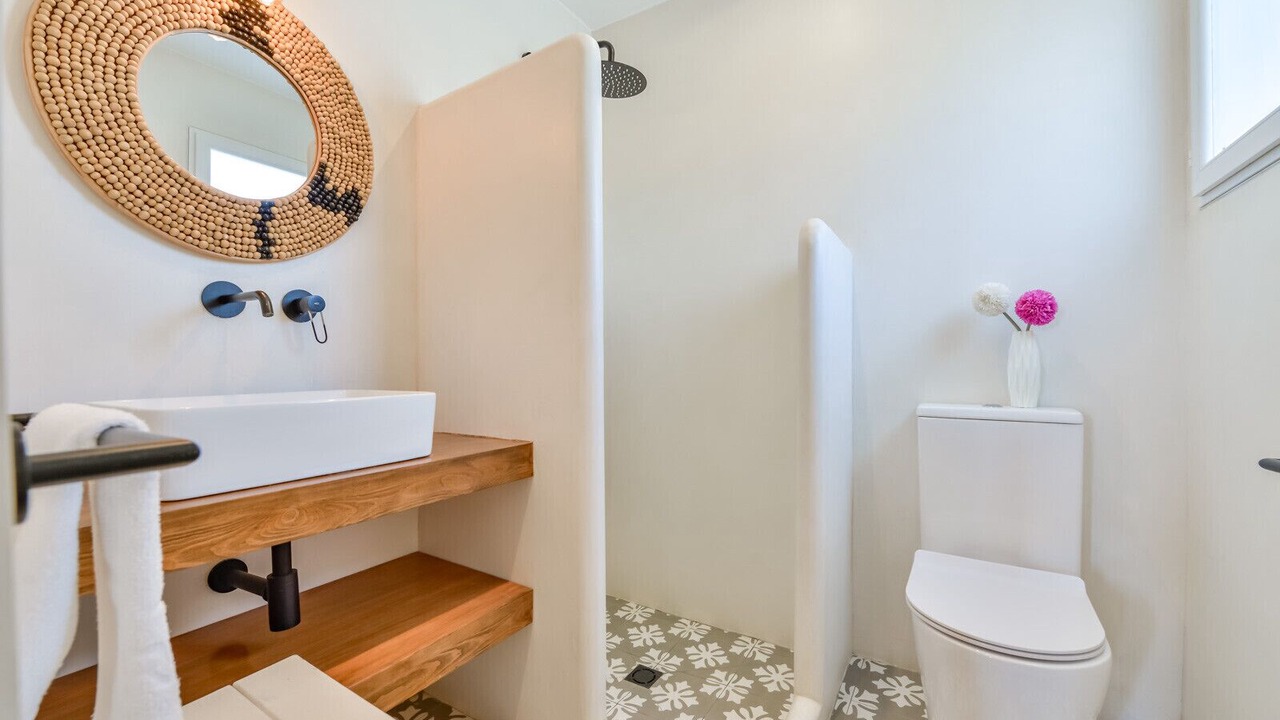 Photo of Bathroom in Benimeit