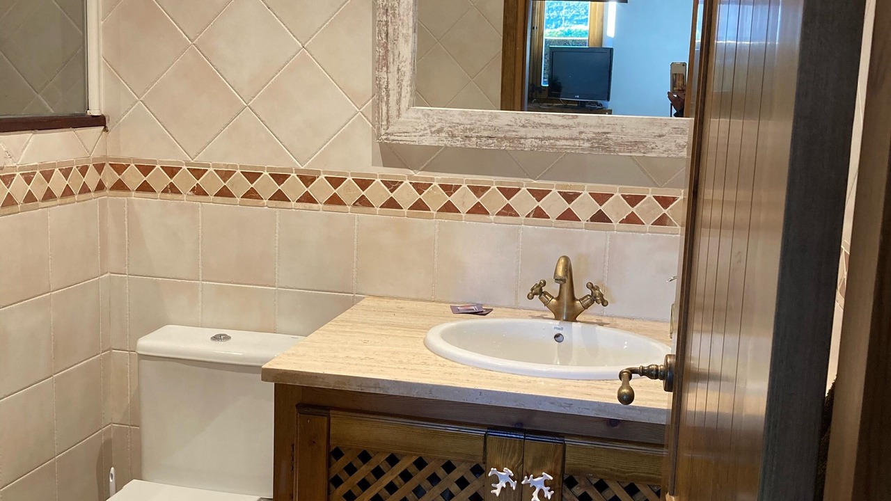 Photo of Bathroom in Olopte