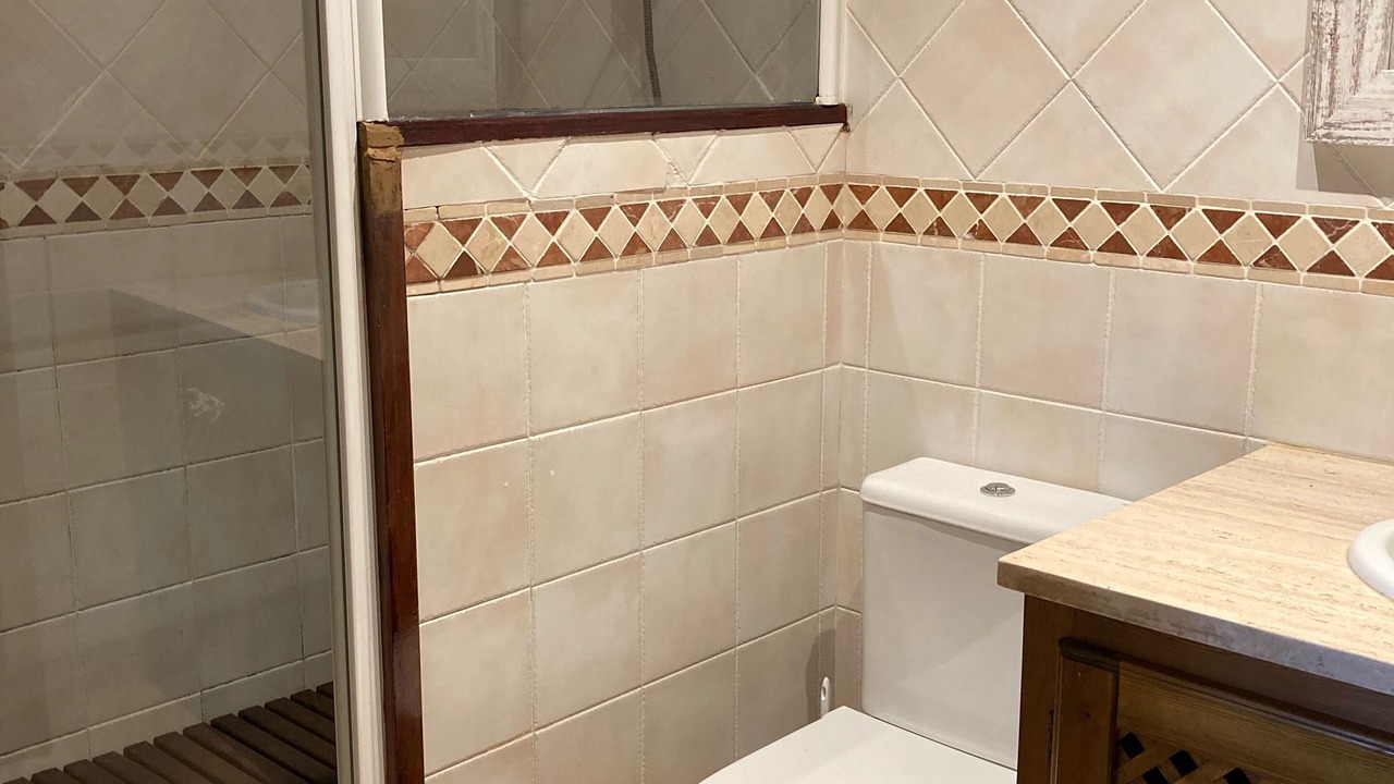 Photo of Bathroom in Olopte
